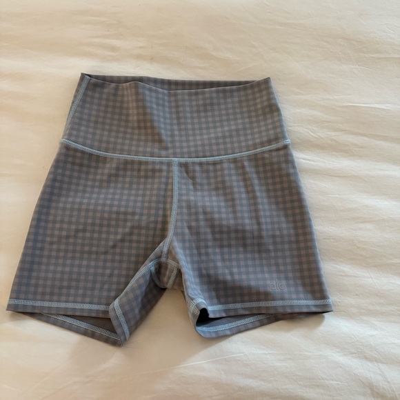 ALO Yoga Pants - ALO Yoga Women's Blue Gray Check Bike Shorts